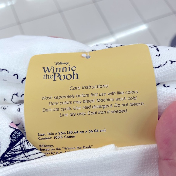 Disney Winnie the Pooh Kitchen Towel Set | 2pcs - Picture 4 of 4